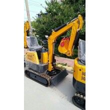 果園農(nóng)用小型挖掘機(jī)廠家