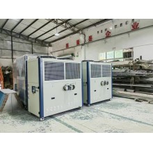 橋梁焊接工人專用低溫冷風(fēng)機(jī)，橋梁焊接專用制冷機(jī)降溫制冷，橋梁焊接常用冷凍機(jī)制冷，橋梁焊接采用冷卻機(jī)降溫制冷